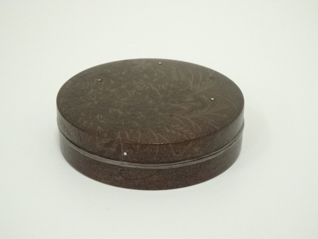 道具 ] - 道具 塗師 辻石斎造 秋草蒔絵香合（共箱） | ネットショップ